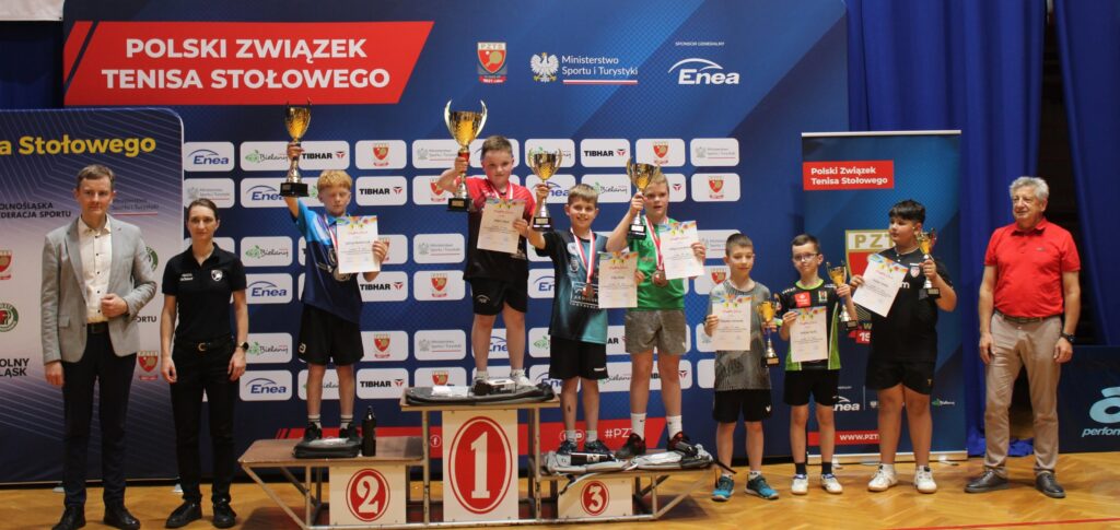 Mikołaj Kęsik Srebrnym Medalistą Mistrzostw Polski Żaków W Tenisie Stołowym