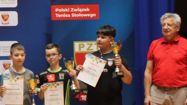 Mikołaj Kęsik Srebrnym Medalistą Mistrzostw Polski Żaków W Tenisie Stołowym