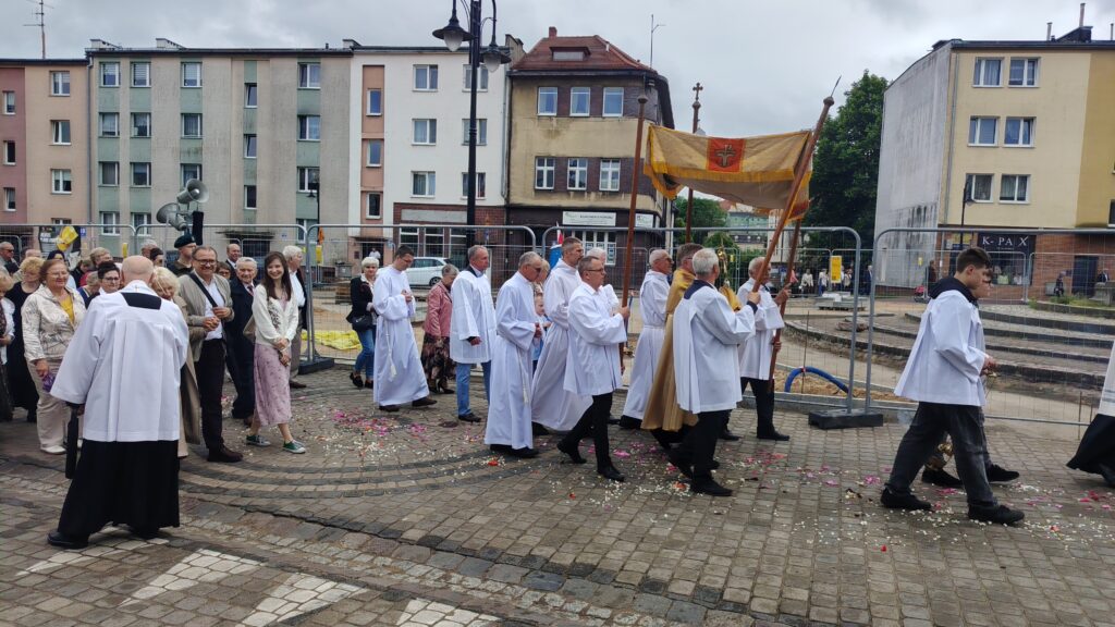 Procesje Bożego Ciała w Ostródzie 2026 21 Procesje Bożego Ciała W Ostródzie 2026