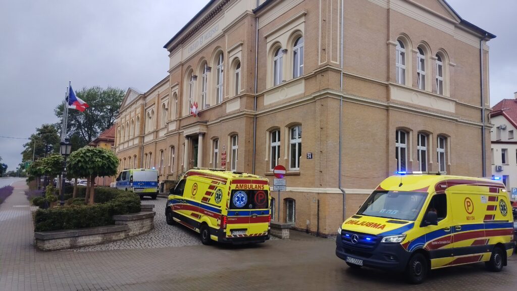 Interwencja policji w Miejskim Ośrodku Pomocy Społecznej w Ostródzie 7 Dalej