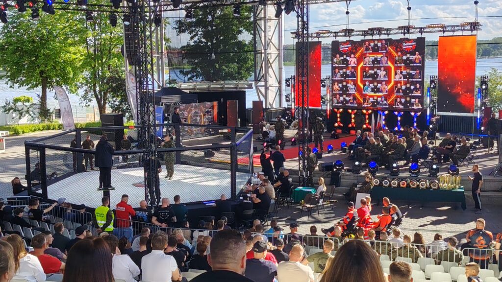 Wojskowa gala MMA "Zwycięstwo Mamy We Krwi 6" 21 Wojskowa Gala Mma &Quot;Zwycięstwo Mamy We Krwi 6&Quot;