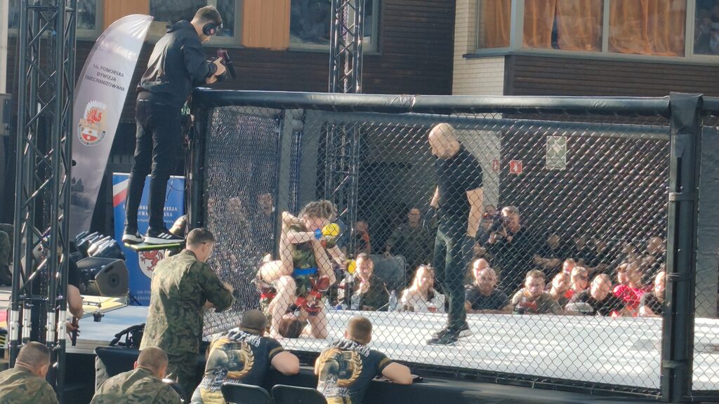 Wojskowa gala MMA "Zwycięstwo Mamy We Krwi 6" 31 Wojskowa Gala Mma &Quot;Zwycięstwo Mamy We Krwi 6&Quot;
