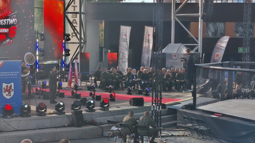 Wojskowa gala MMA "Zwycięstwo Mamy We Krwi 6" 23 Wojskowa Gala Mma &Quot;Zwycięstwo Mamy We Krwi 6&Quot;