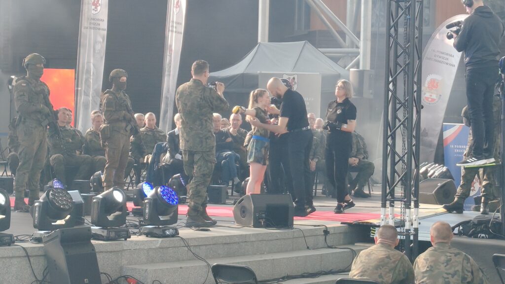 Wojskowa gala MMA "Zwycięstwo Mamy We Krwi 6" 26 Wojskowa Gala Mma &Quot;Zwycięstwo Mamy We Krwi 6&Quot;