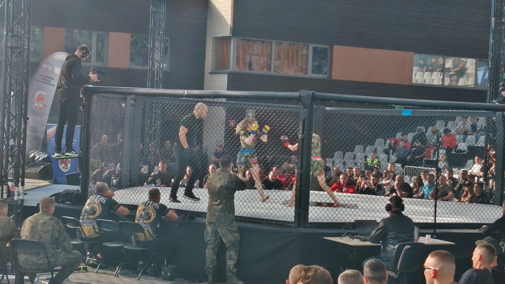 Wojskowa gala MMA "Zwycięstwo Mamy We Krwi 6" 28 Wojskowa Gala Mma &Quot;Zwycięstwo Mamy We Krwi 6&Quot;