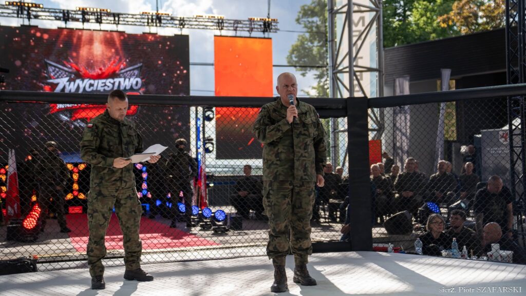 Wojskowa gala MMA "Zwycięstwo Mamy We Krwi 6" 20 Wojskowa Gala Mma &Quot;Zwycięstwo Mamy We Krwi 6&Quot;