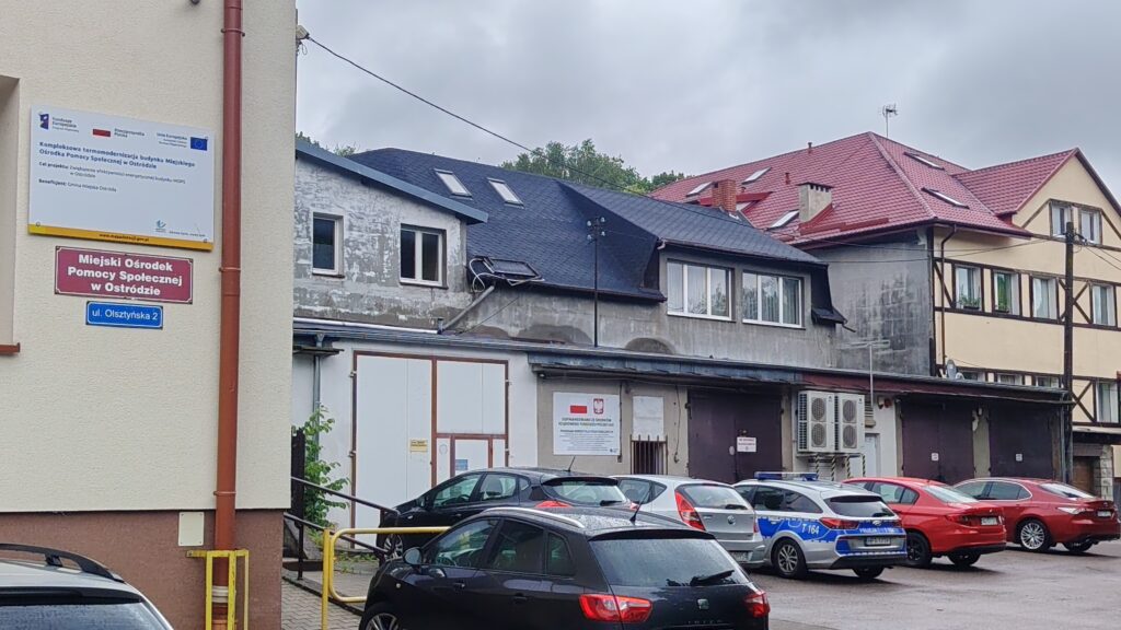 Interwencja policji w Miejskim Ośrodku Pomocy Społecznej w Ostródzie 2 Interwencja Policji W Miejskim Ośrodku Pomocy Społecznej W Ostródzie