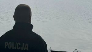 Utonął mężczyzna w jeziorze Okrągłym w gminie Dąbrówno 15 Utonął Mężczyzna W Jeziorze Okrągłym W Gminie Dąbrówno