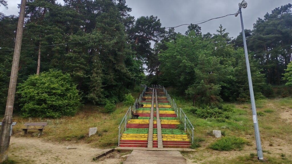 Schody Reggae w Ostródzie - "jestem gotowy wyłożyć środki żeby to kultywować" 4 Schody Reggae W Ostródzie - &Quot;Jestem Gotowy Wyłożyć Środki Żeby To Kultywować&Quot;