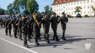 Wojsko płaci blisko 6 tysiecy złotych za wakacje