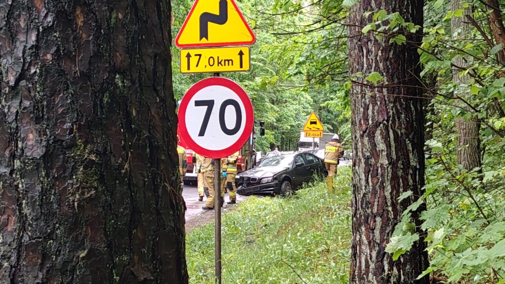 Wypadek Na Drodze Krajowej Numer 16 W Zawadach Małych