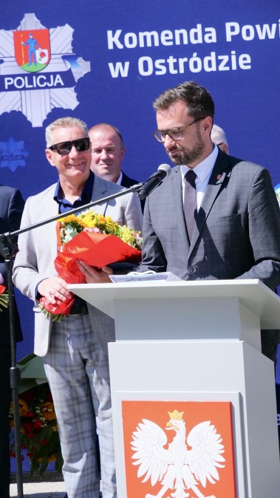 Uroczyste Święto Policji w Ostródzie - podziękowanie za służbę i codzienną gotowość do działania 4 Uroczyste Święto Policji W Ostródzie