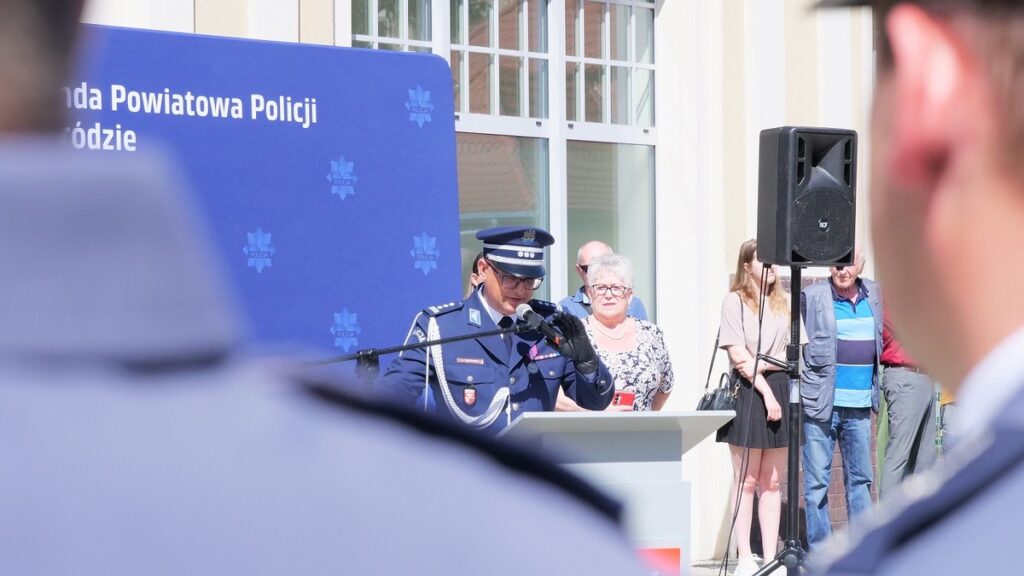 Uroczyste Święto Policji w Ostródzie - podziękowanie za służbę i codzienną gotowość do działania 10 Uroczyste Święto Policji W Ostródzie