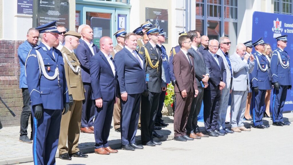 Uroczyste Święto Policji w Ostródzie - podziękowanie za służbę i codzienną gotowość do działania 18 Uroczyste Święto Policji W Ostródzie