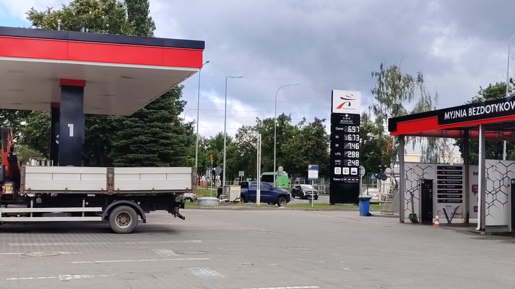 Aktualne Ceny Paliw W Ostródzie 10.07.2026. Tankuj Z Naszym Głosem!