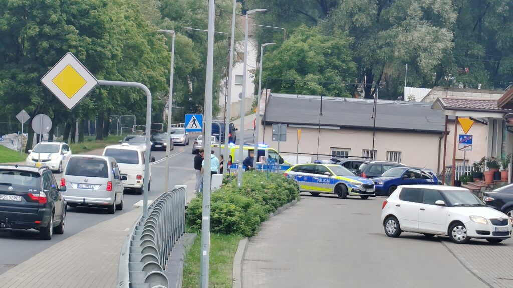 Potrącenie Na Przejściu Dla Pieszych Na Ulicy Drwęckiej W Ostródzie