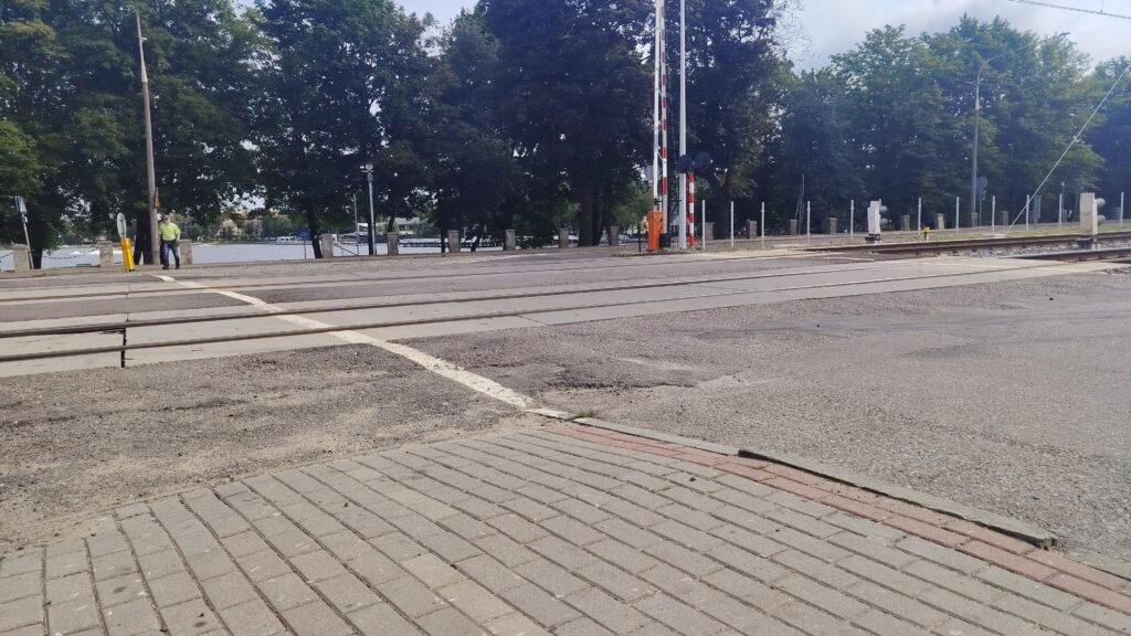 Przejazdy kolejowe w Ostródzie. Znamy stanowisko PKP PLK 4 Przejazdy Kolejowe W Ostródzie. Znamy Stanowisko Pkp Plk