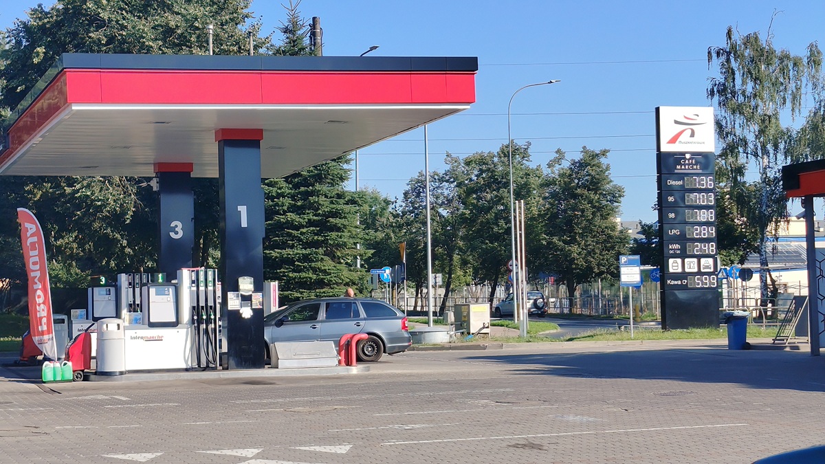 Aktualne Ceny Paliw W Ostródzie 17.07.2026. Tankuj Z Naszym Głosem!