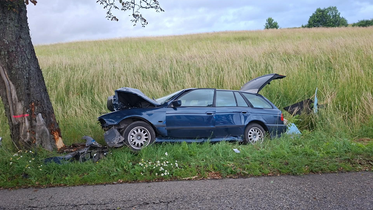Wypadek Na Drodze Warny - Stare Bolity W Gminie Miłakowo