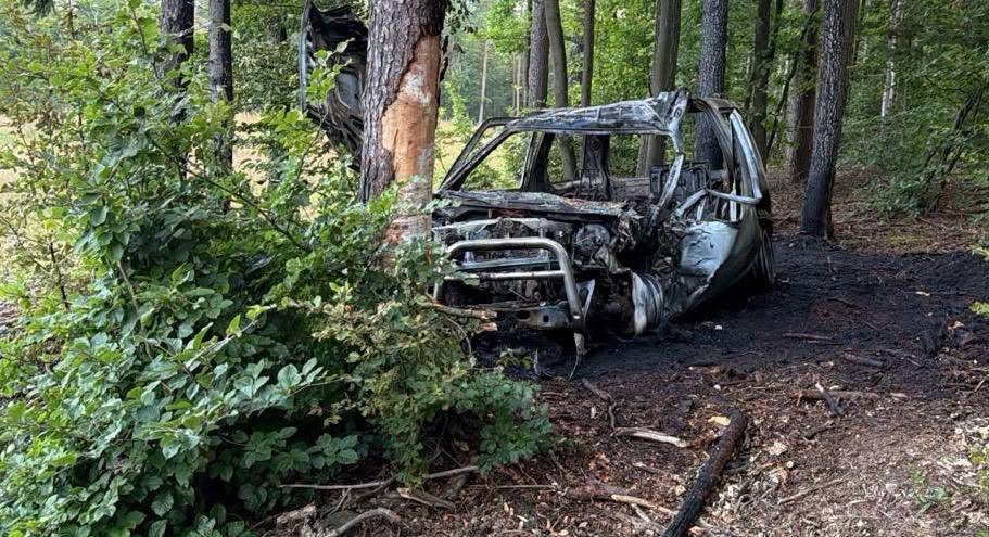 Śmiertelny Wypadek W Gminie Miłomłyn. Auto Spłonęło Doszczętnie! 