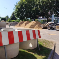 Ruszyła przebudowa ulicy Osiedle Młodych. Utrudnienia przy SP6 i przedszkolu „Remiś” 12 Remont Ul. Osiedle Młodych