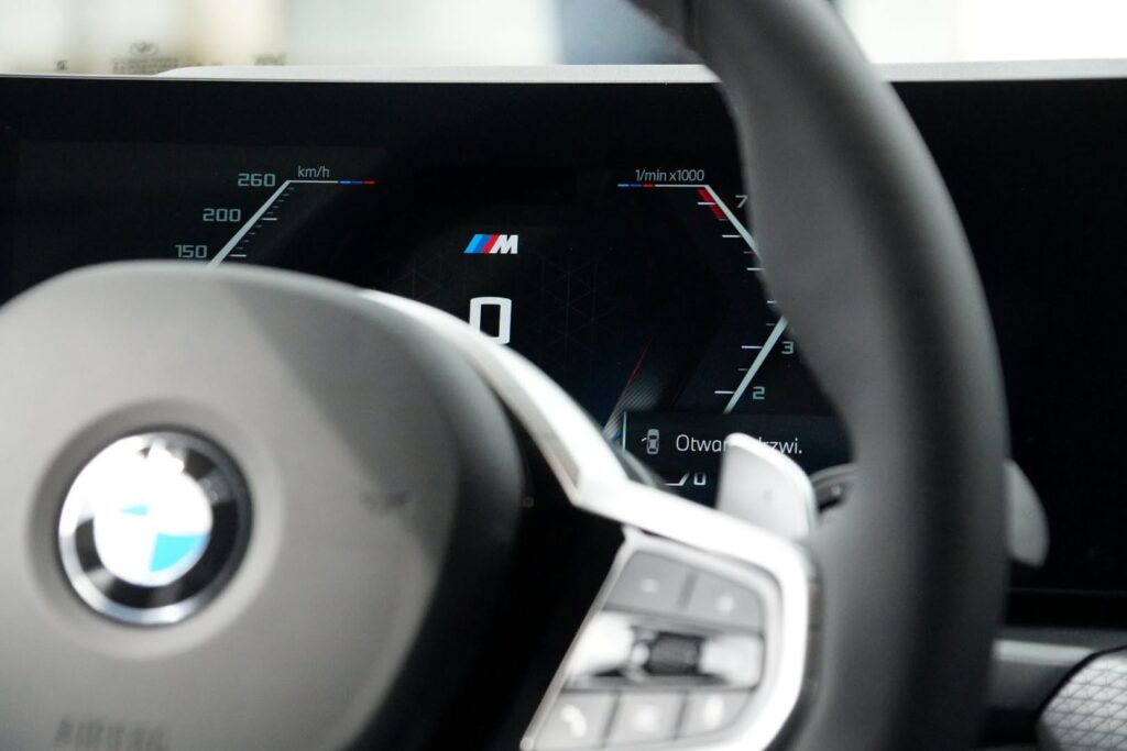 Nowe Radiowozy Dla Policjantów W Regionie. Ostróda Dostała Bmw