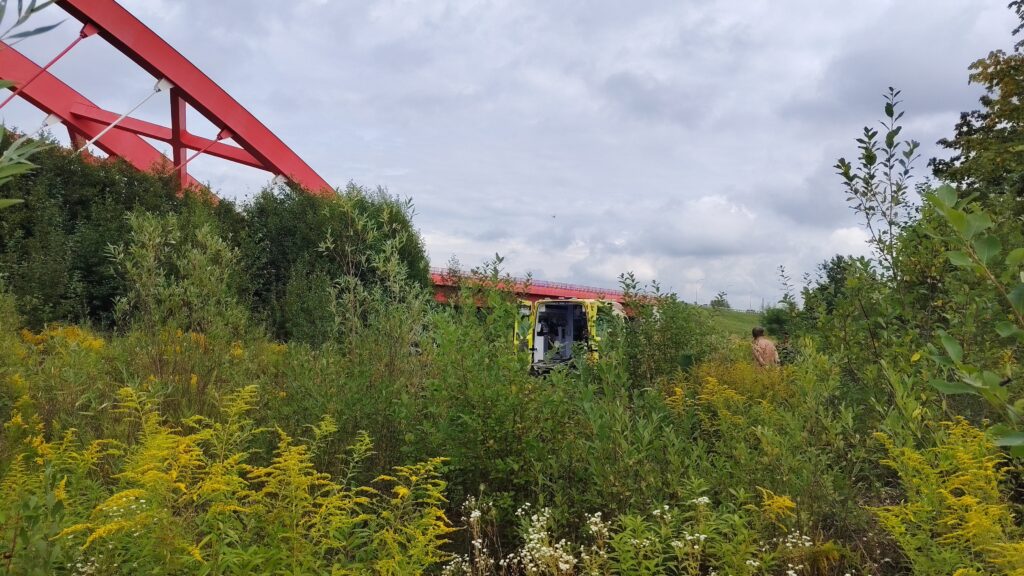 Mężczyzna Skoczył Z Mostu Niepodległości. Zrobił To Dla Szpanu! 