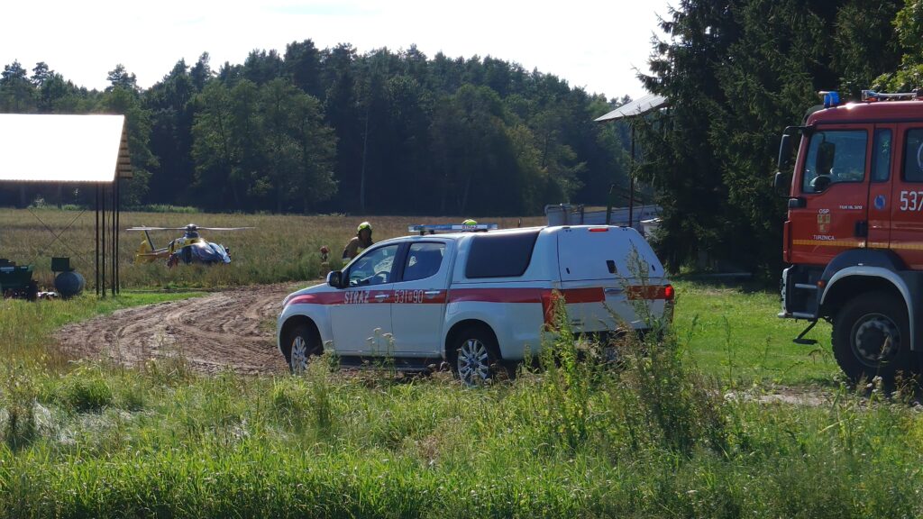 Mężczyzna Wpadł Do Studni W Wirwajdach W Gminie Ostróda. Lądował Śmigłowiec Lpr! 