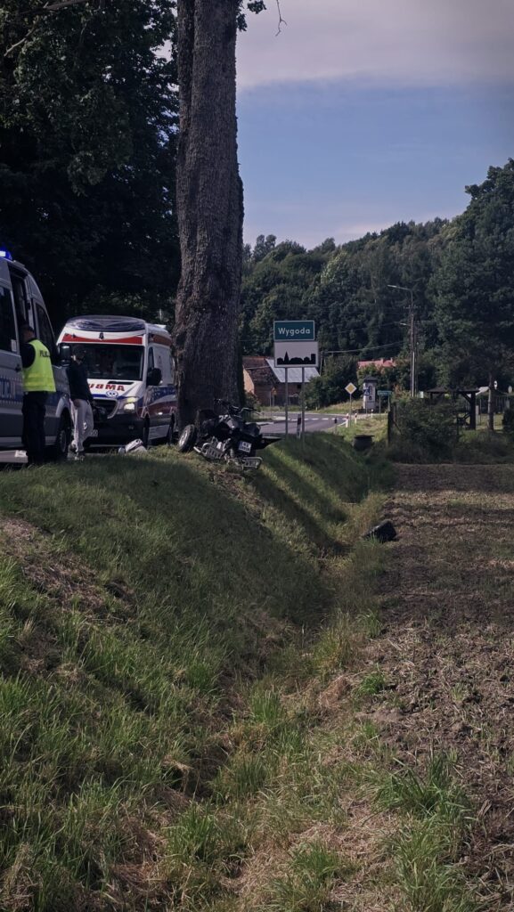13-Latek Uderzył Quadem W Drzewo W Wygodzie W Gminie Ostróda