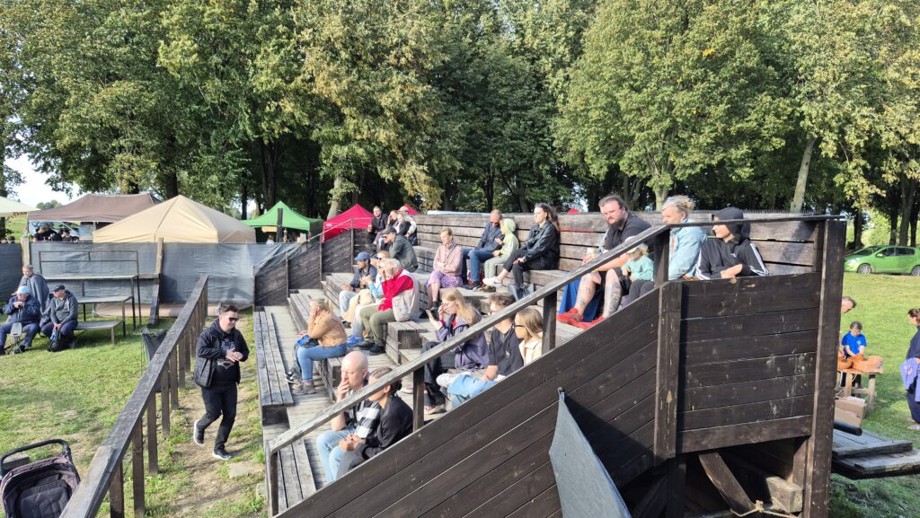 Rycerskie ostatki. Jesień średniowiecza zamknęła sezon Grunwaldzkiej Akademii Miecza 13 Rycerskie Ostatki. Jesień Średniowiecza Zamknęła Sezon Grunwaldzkiej Akademii Miecza