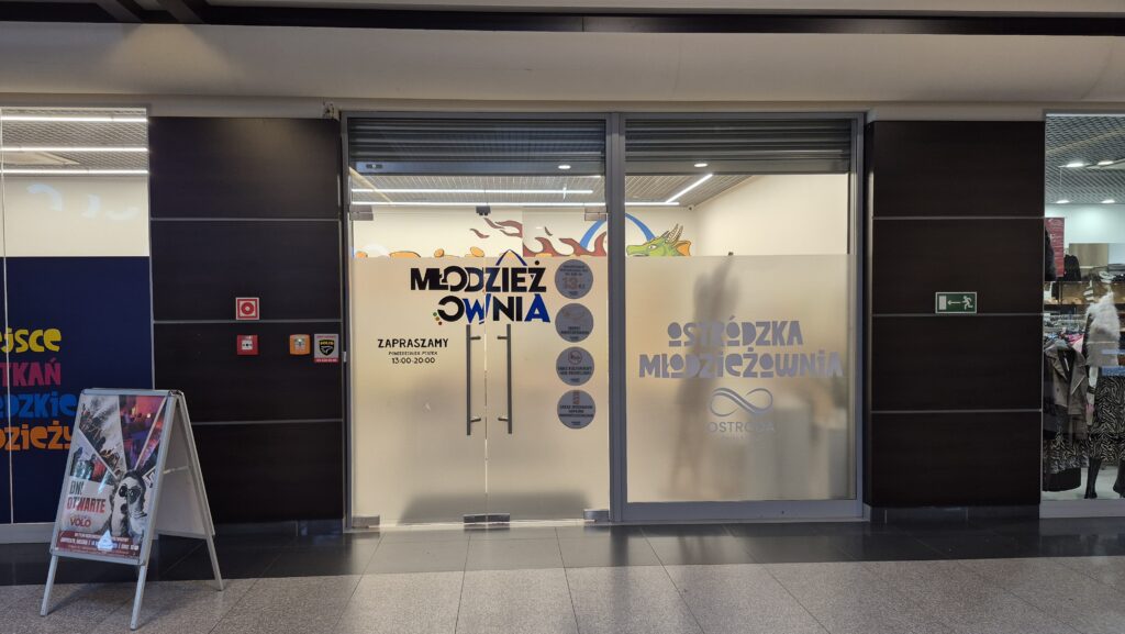 Dodatkowe pieniądze na Młodzieżownię — radna Anna Monist chce wyjaśnień! 2 Dodatkowe Pieniądze Na Młodzieżownię — Radna Anna Monist Chce Wyjaśnień!