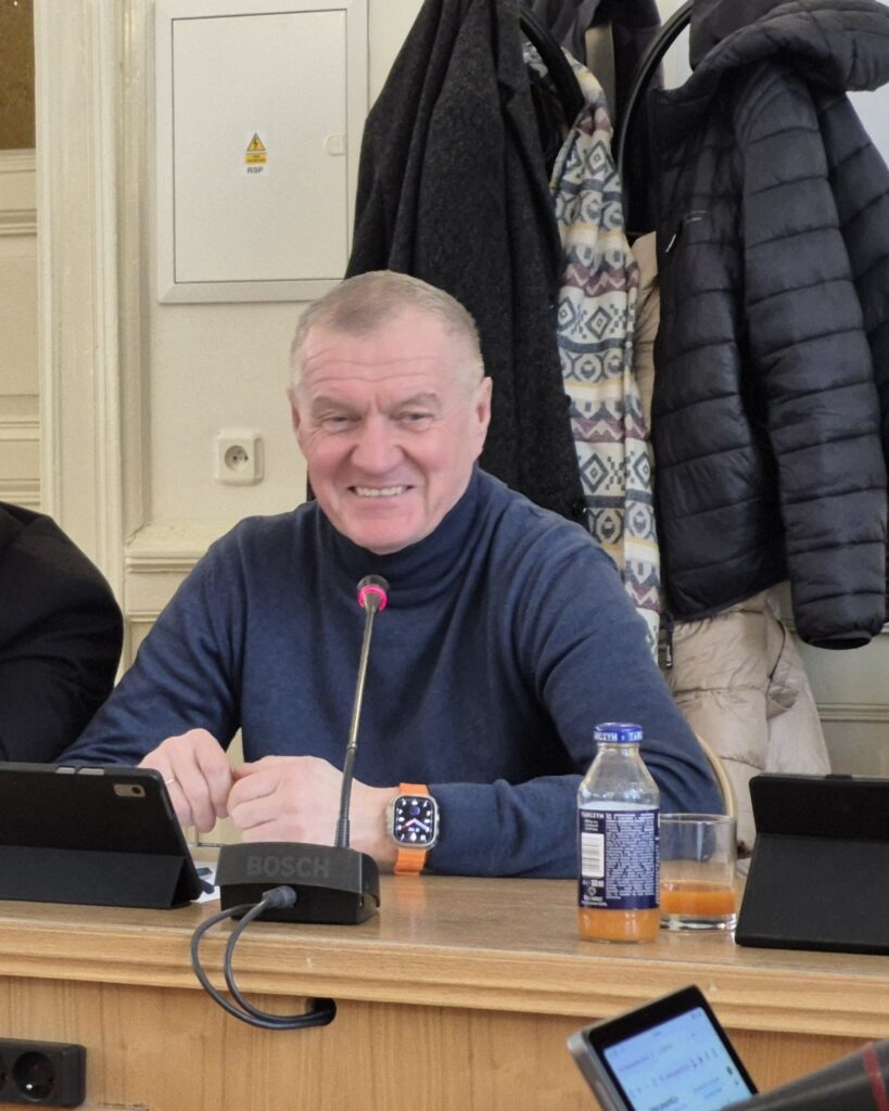 Nowe ozdoby świąteczne w Ostródzie!? Radny Ryszard Kowalski poprosił o zakupy 2 Nowe Ozdoby Świąteczne W Ostródzie!? Radny Ryszard Kowalski Poprosił O Zakupy
