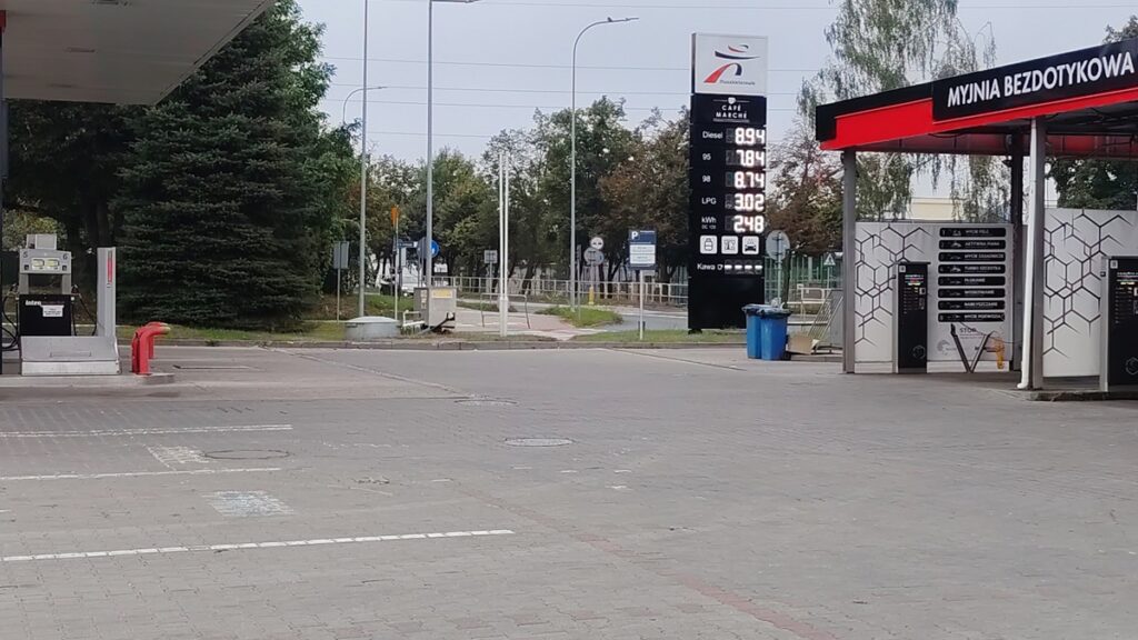 Aktualne ceny paliw w Ostródzie 25.09.2026. Tankuj z Naszym Głosem!