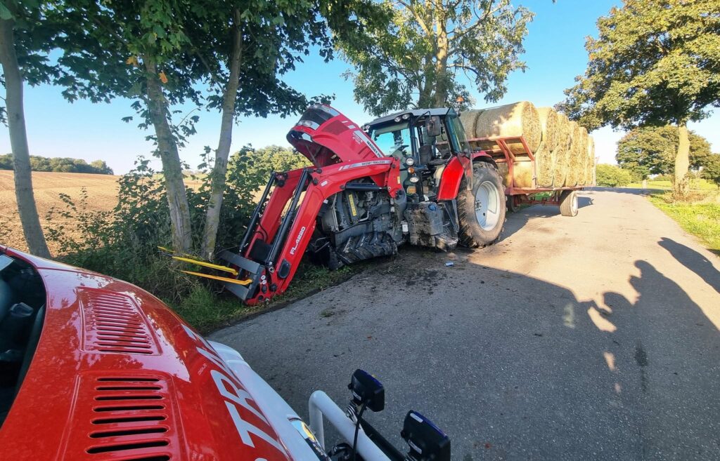 Wypadek Na Drodze Prątnica - Szczepankowo