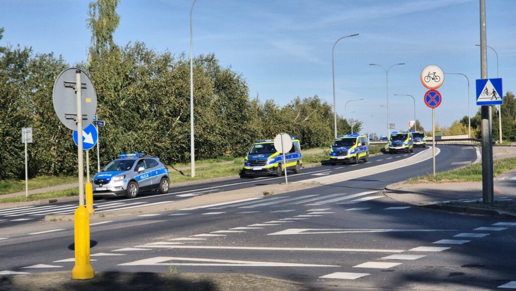Policja ćwiczy reagowanie podczas zamieszek kibicowskich 2 Policja Ćwiczy Reagowanie Podczas Zamieszek Kibicowskich