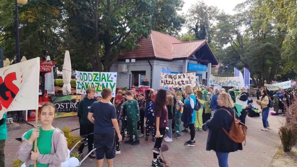 Parada smoków zamknęła Ostródologię — Tydzień Lokalnego Patriotyzmu 4 Parada Smoków Zamknęła Ostródologię — Tydzień Lokalnego Patriotyzmu