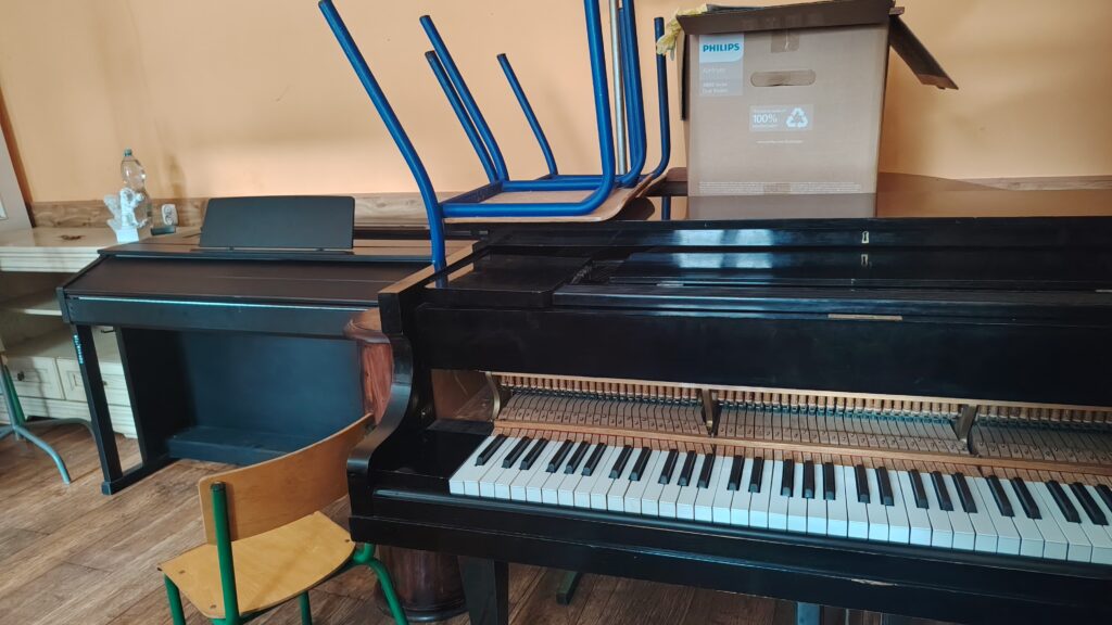To nowe otwarcie dla muzyków! Społeczna Szkoła Muzyczna w Ostródzie w nowej lokalizacji 9 To Nowe Otwarcie Dla Muzyków! Społeczna Szkoła Muzyczna W Ostródzie W Nowej Lokalizacji